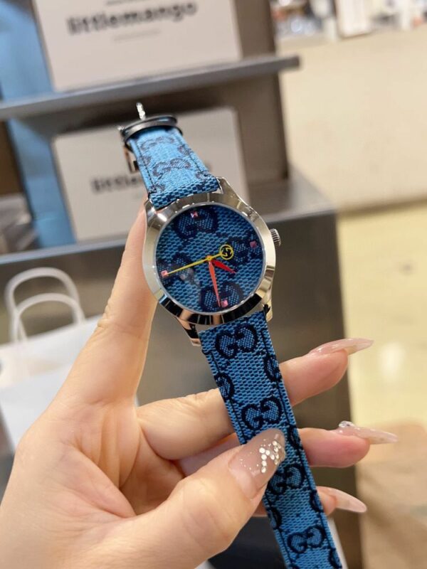 New Fashion Watch G3038.1