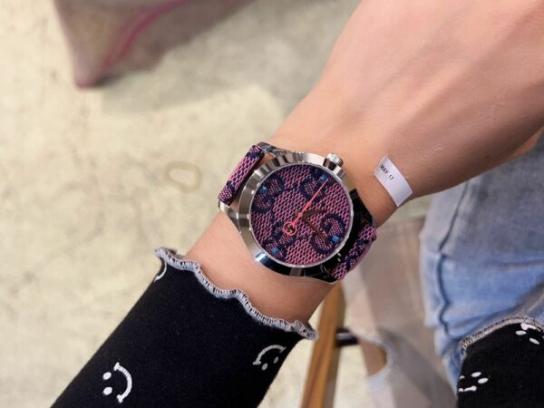 New Fashion Watch G3038.1
