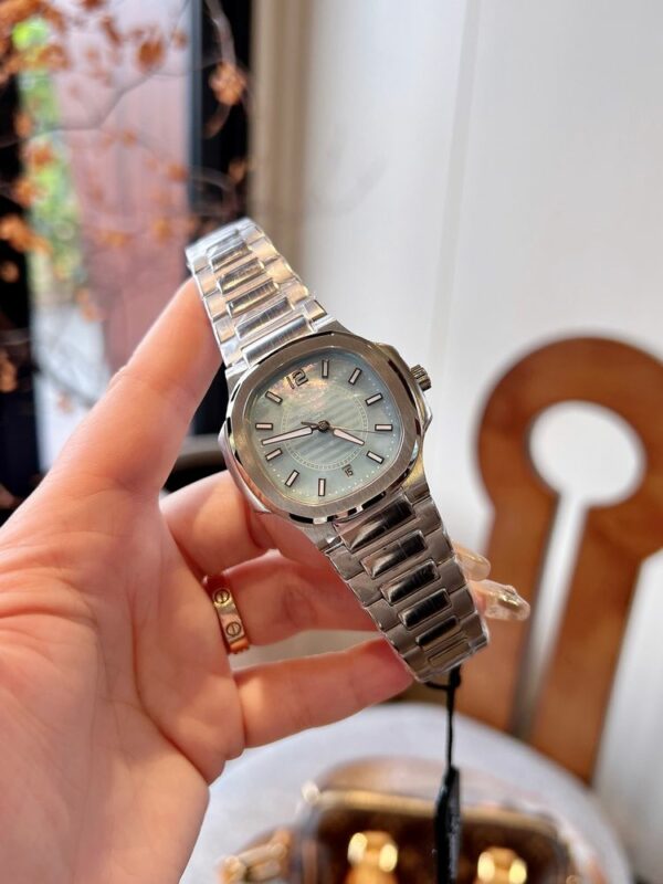 New Fashion Watch P3025