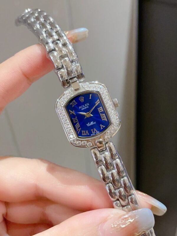 New Fashion Watch R3055