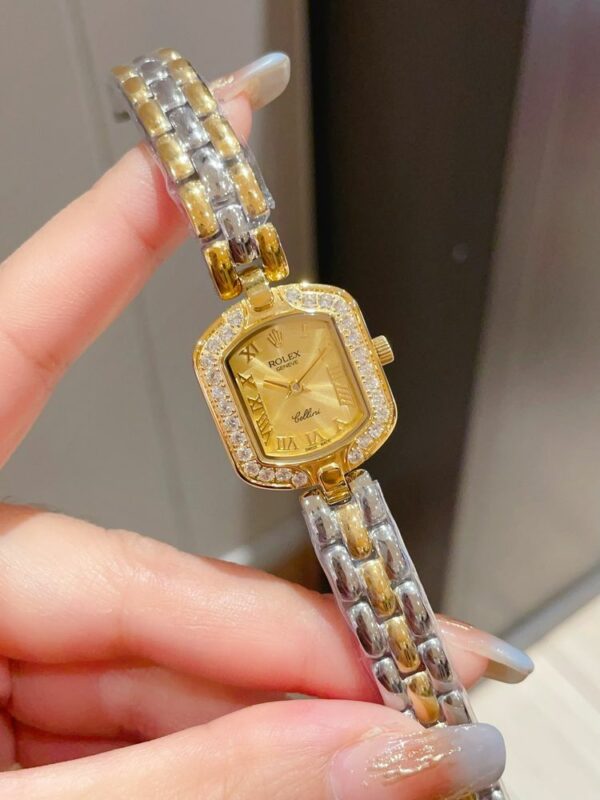 New Fashion Watch R3054