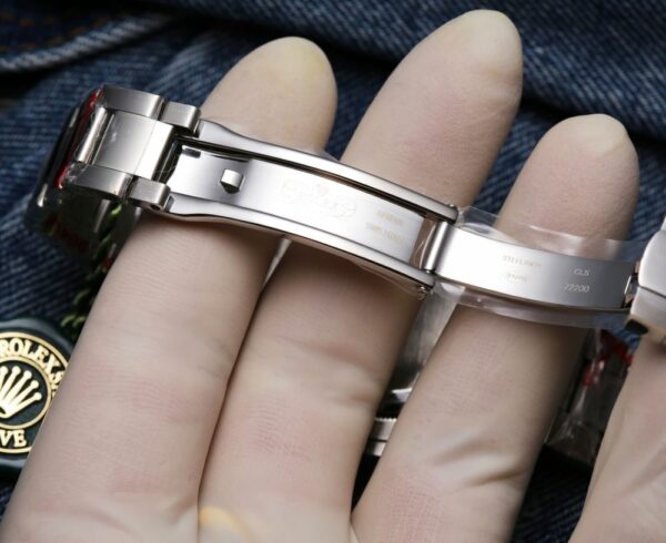 New Fashion Watch R3052