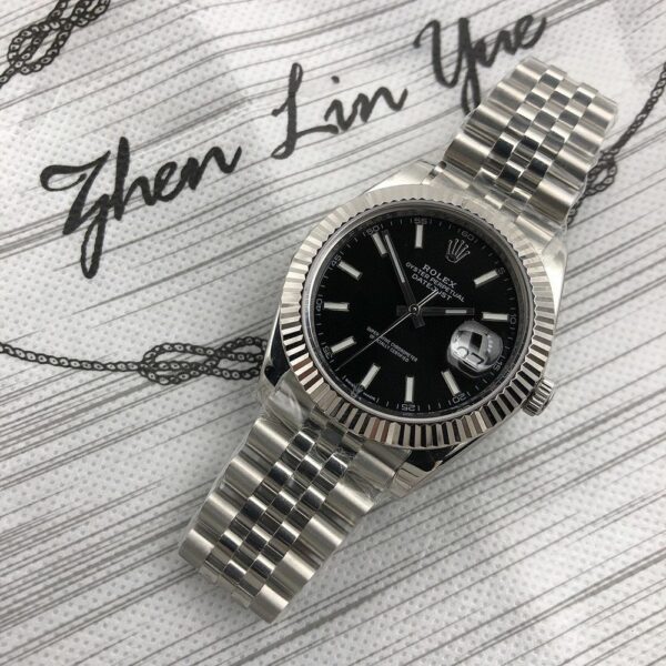 New Fashion Watch R3050