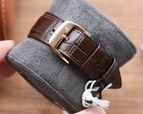 New Fashion Watch J3002