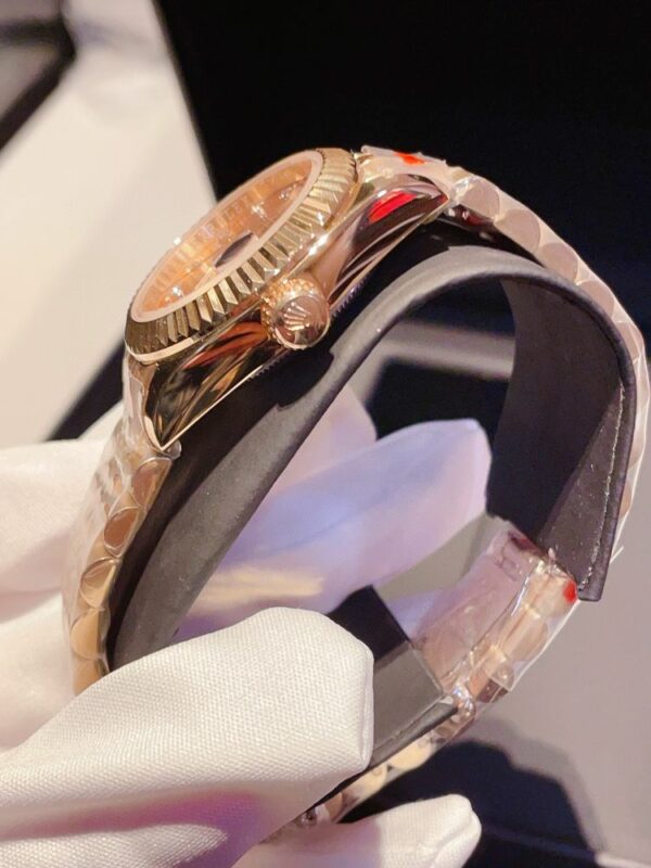 New Fashion Watch R3046