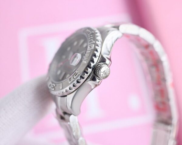 New Fashion Watch R3044