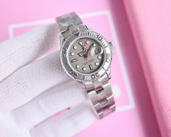 New Fashion Watch R3044
