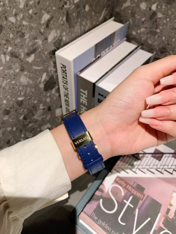 New Fashion Watch V3006
