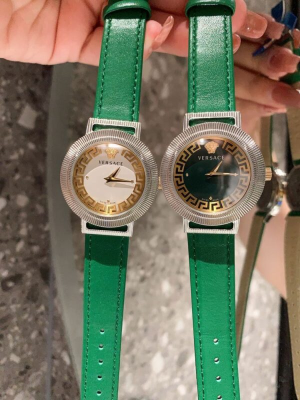 New Fashion Watch V3005.1