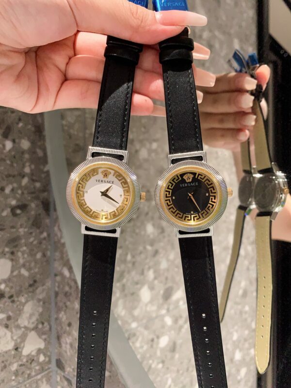 New Fashion Watch V3005