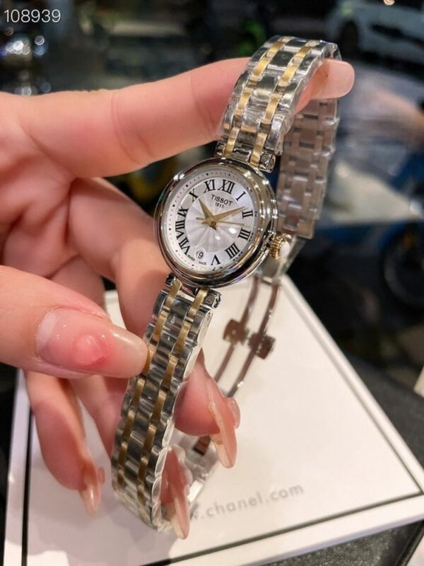 New Fashion Watch T3004