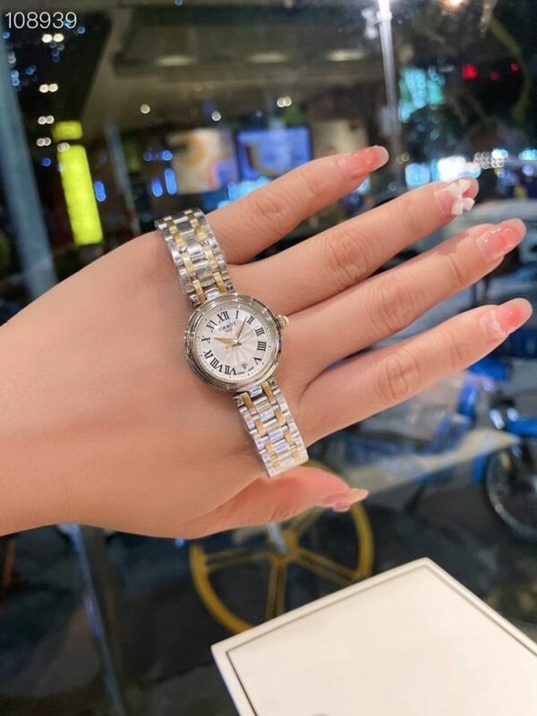 New Fashion Watch T3004