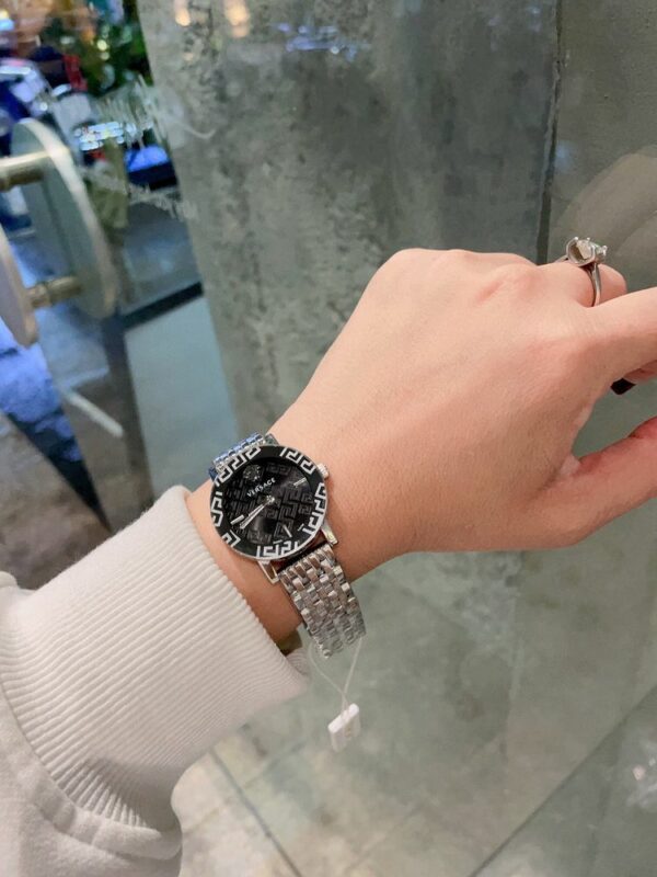 New Fashion Watch V3004