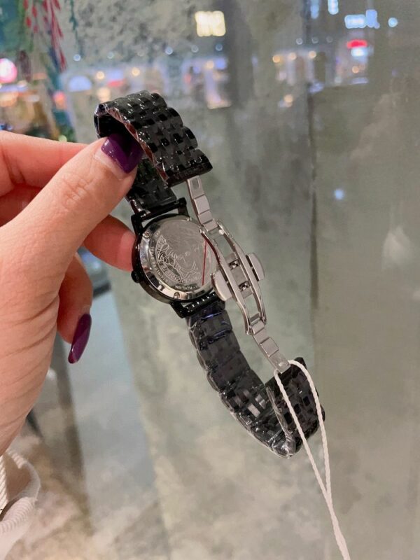 New Fashion Watch V3003