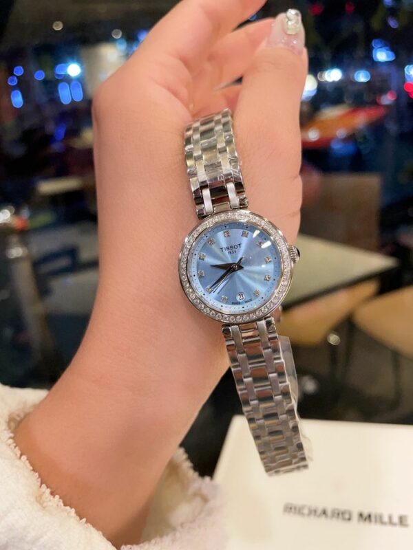 New Fashion Watch T3001