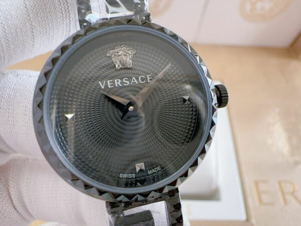 New Fashion Watch V3010