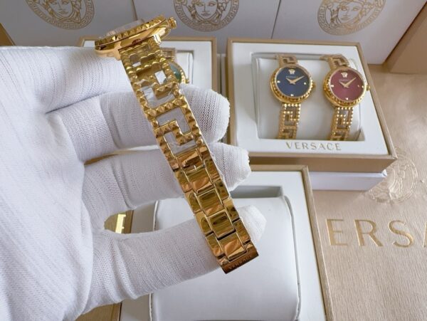 New Fashion Watch V3009
