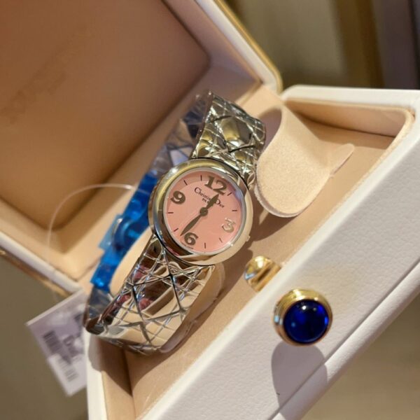 New Fashion Watch D3002