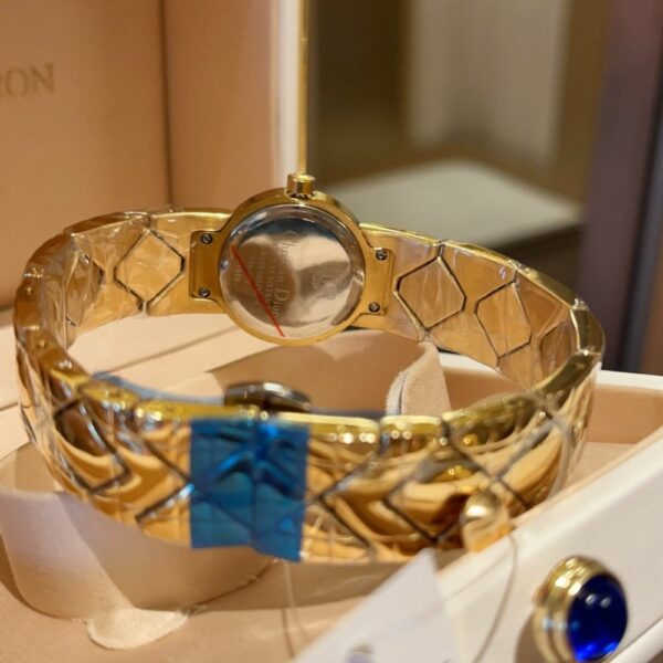 New Fashion Watch D3002