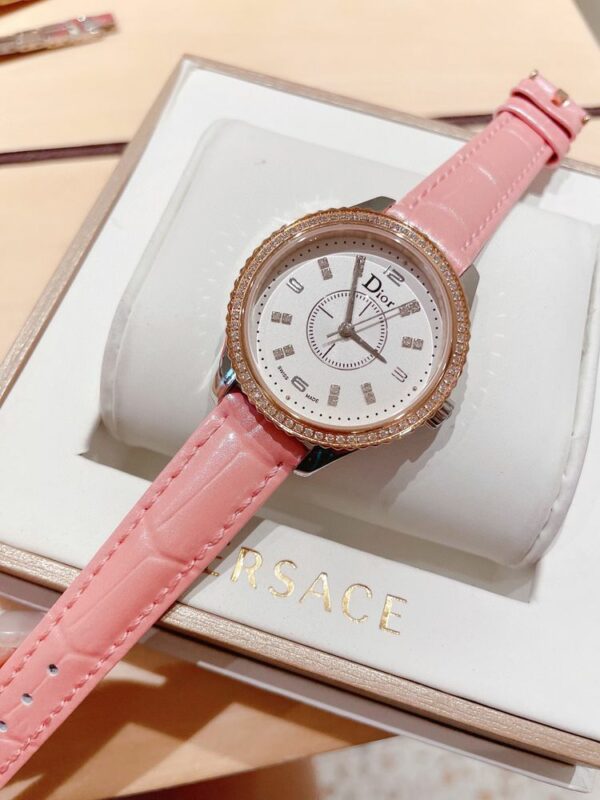 New Fashion Watch D3001
