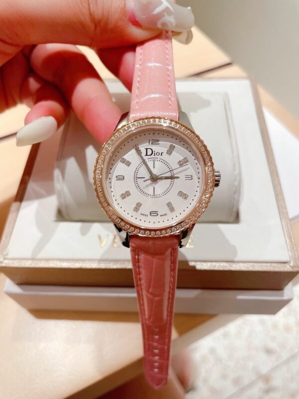 New Fashion Watch D3001