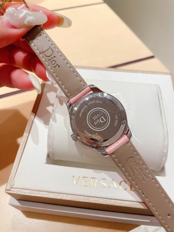 New Fashion Watch D3001