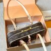 Stylish Fashion Carry LV Handbag L2039