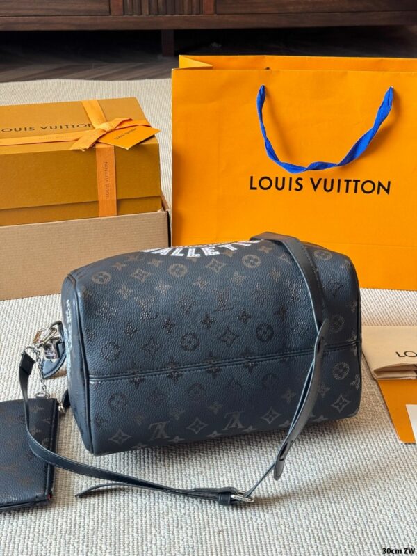 New Collection Fashion LV Handbag L2040