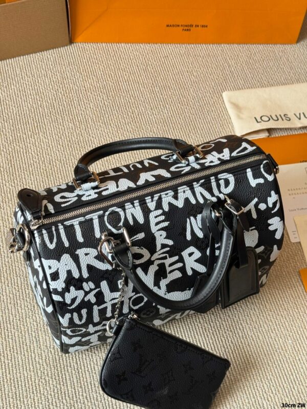 New Collection Fashion LV Handbag L2040