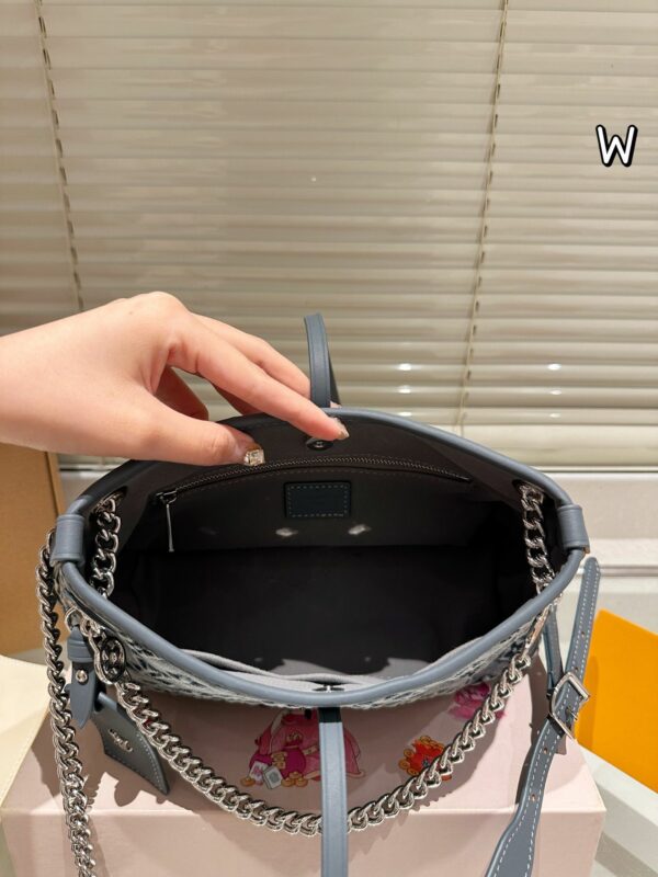New Collection Fashion LV Handbag L2042