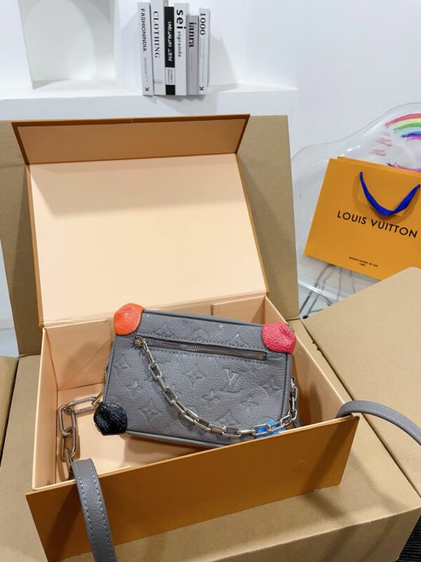 New Collection Fashion LV Handbag L2043