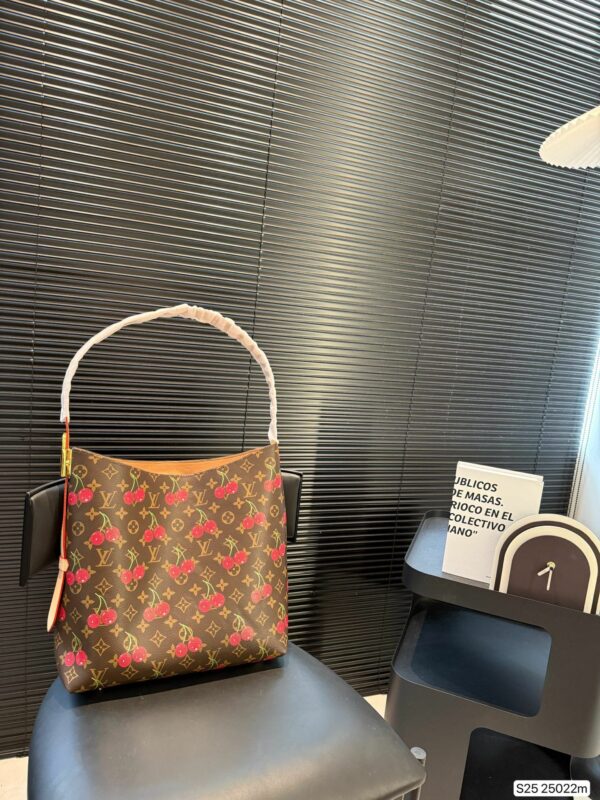 New Collection Fashion LV Handbag L2045