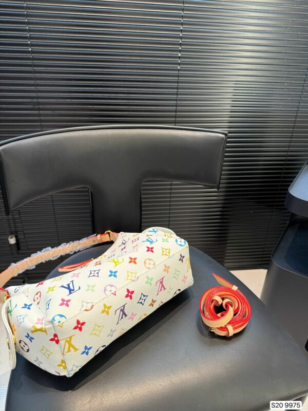 New Collection Fashion LV Handbag L2046