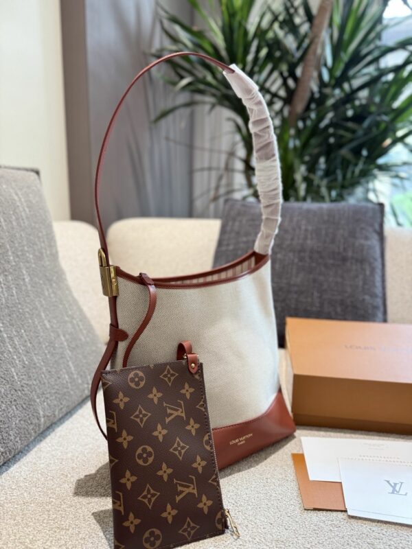 New Collection Fashion LV Handbag L2049
