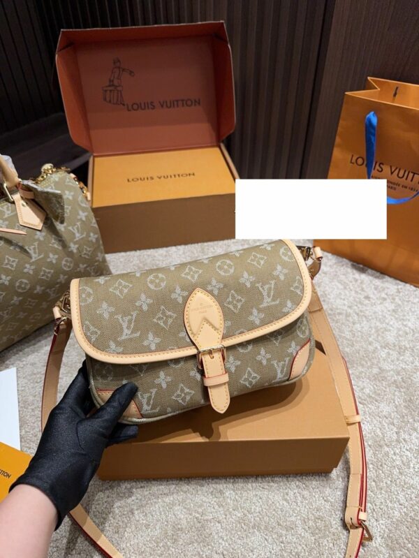 New Collection Fashion LV Handbag L2055