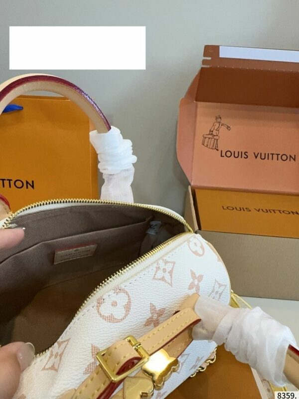 New Collection Fashion LV Handbag L2057