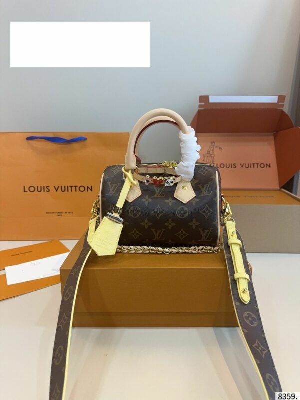 New Collection Fashion LV Handbag L2057