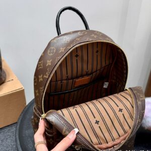 0b578077