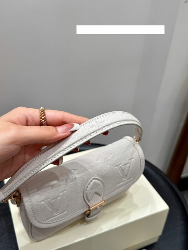 New Collection Fashion LV Handbag L2059