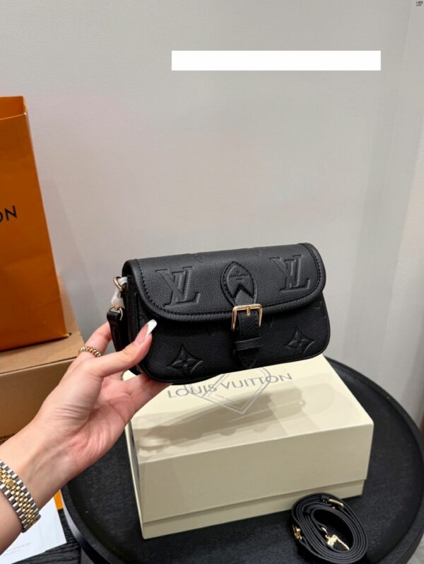 New Collection Fashion LV Handbag L2059