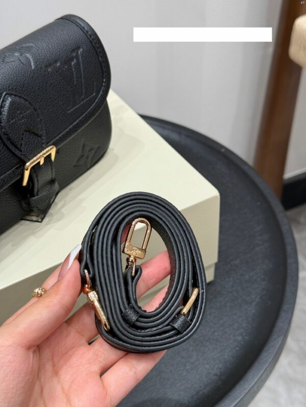 New Collection Fashion LV Handbag L2059