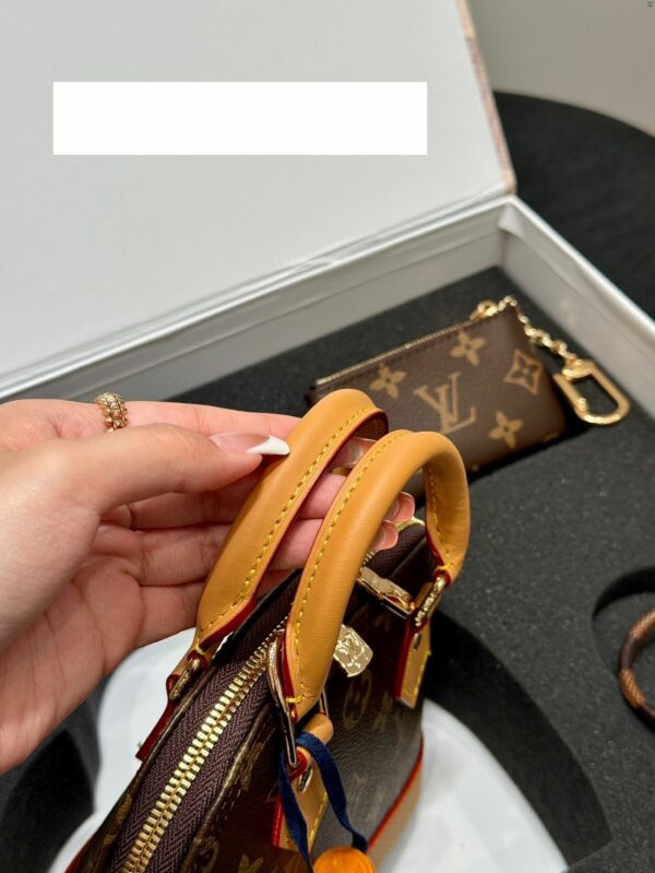 New Collection Fashion LV Handbag L2060