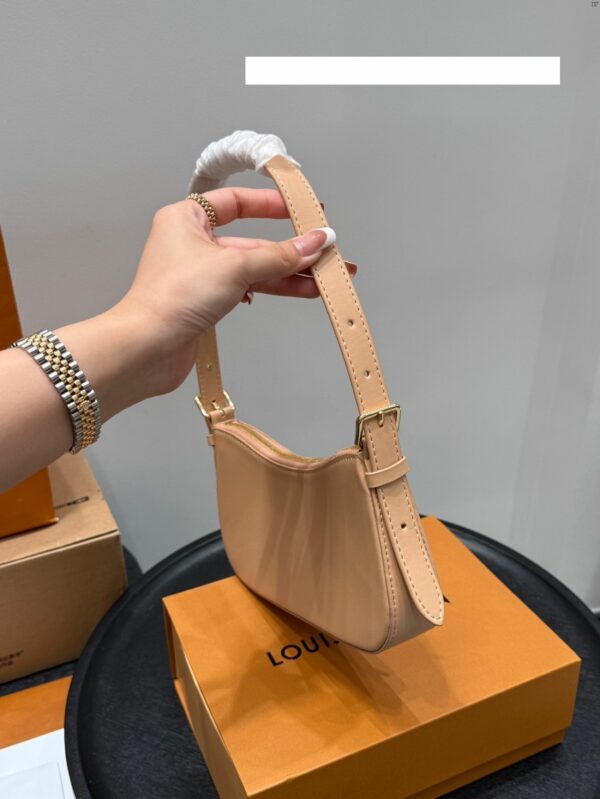New Collection Fashion LV Handbag L2062