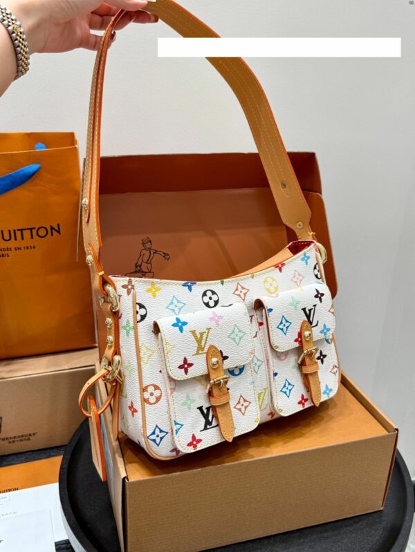 New Collection Fashion LV Handbag L2063