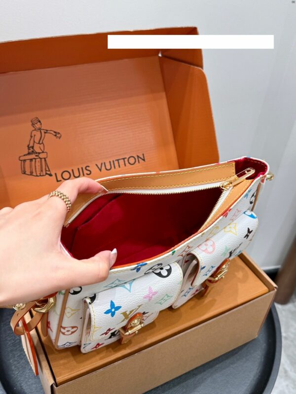 New Collection Fashion LV Handbag L2063