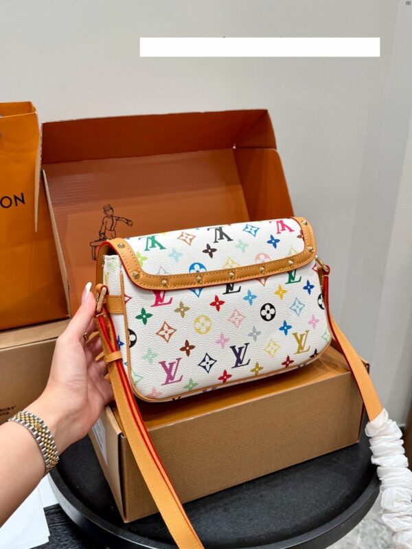 New Collection Fashion LV Handbag L2064