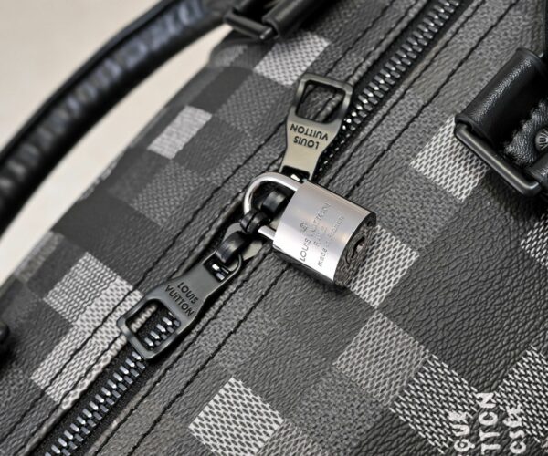 Luxury LV Handbag N40799