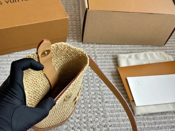 New Collection Fashion LV Handbag L2070
