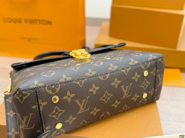 New Collection Fashion LV Handbag L2074