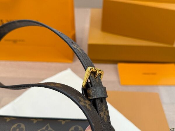 New Collection Fashion LV Handbag L2074